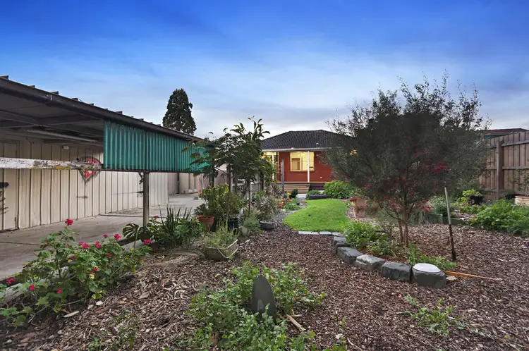 38 Nodding Avenue, Frankston North VIC 3200