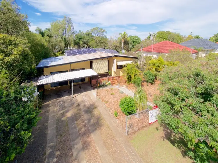 10 COYNE STREET, One Mile QLD 4305