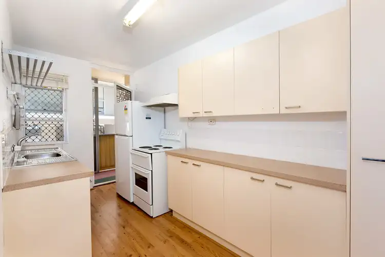 Seventh view of Homely unit listing, 3/89 Marine Parade, Redcliffe QLD 4020