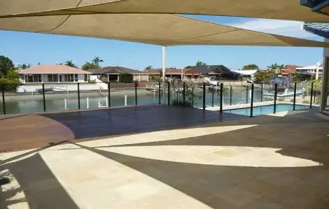 95 Tradewinds Avenue, Paradise Point QLD 4216