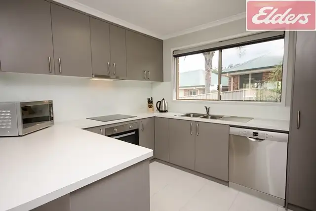 Fifth view of Homely house listing, 1 Lyons Place, Wodonga VIC 3690