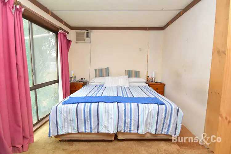 Fifth view of Homely house listing, 20 Latrobe Avenue, Red Cliffs VIC 3496