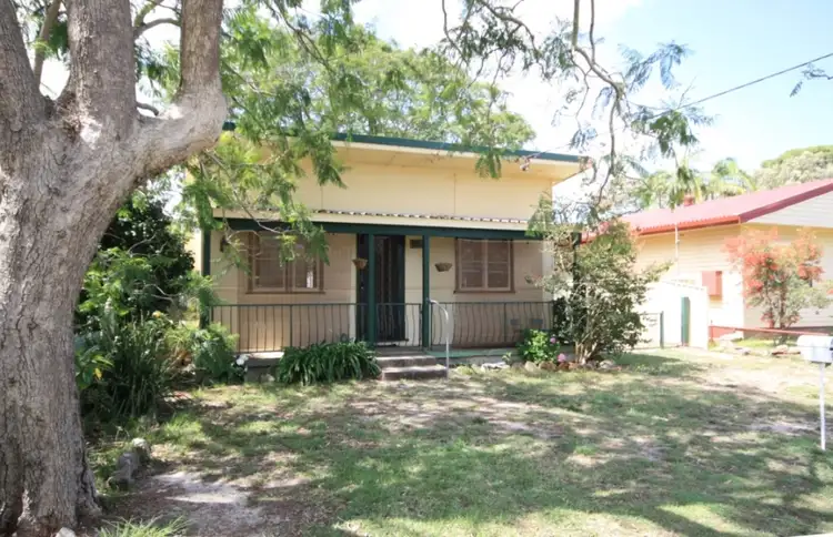 93 McEvoy Ave, Umina Beach NSW 2257