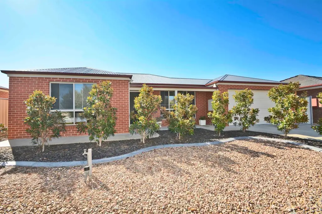 Main view of Homely house listing, 10 Canterbury Drive, Mildura VIC 3500