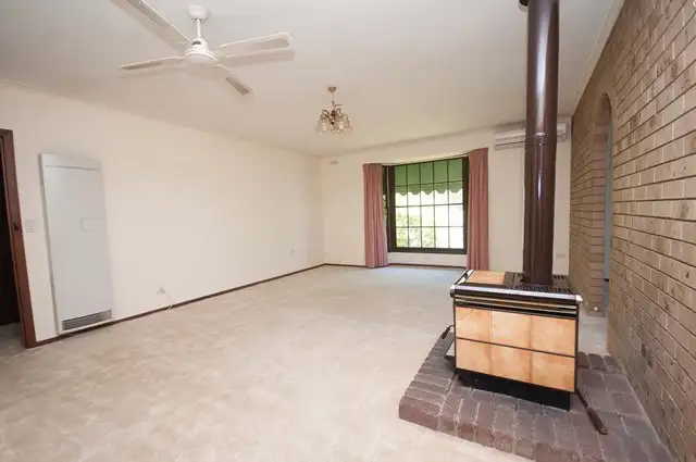 Sixth view of Homely house listing, 6 Moonya Drive, Wodonga VIC 3690