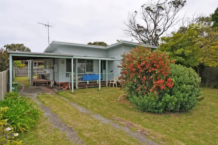 23 Dixon Street, Inverloch VIC 3996