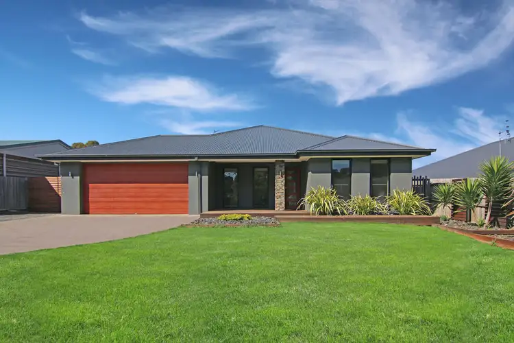 61 Tierney Street, Wy Yung VIC 3875
