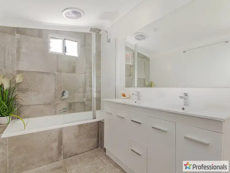 Fourth view of Homely house listing, 4 Knight Place, Calista WA 6167