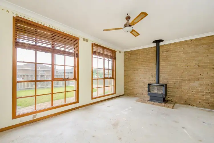 Second view of Homely house listing, 37 Minogue Crescent, Hoppers Crossing VIC 3029