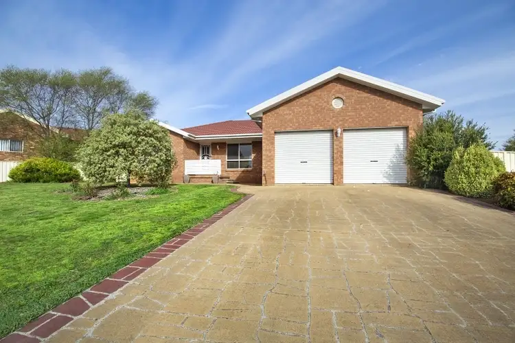 Second view of Homely house listing, 1 Joanna Pl, Goulburn NSW 2580