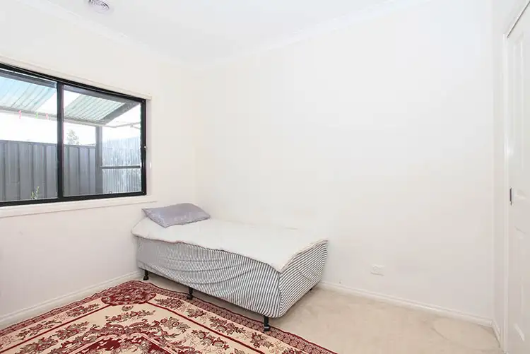 Seventh view of Homely house listing, 26 Oakgrove Drive, Craigieburn VIC 3064