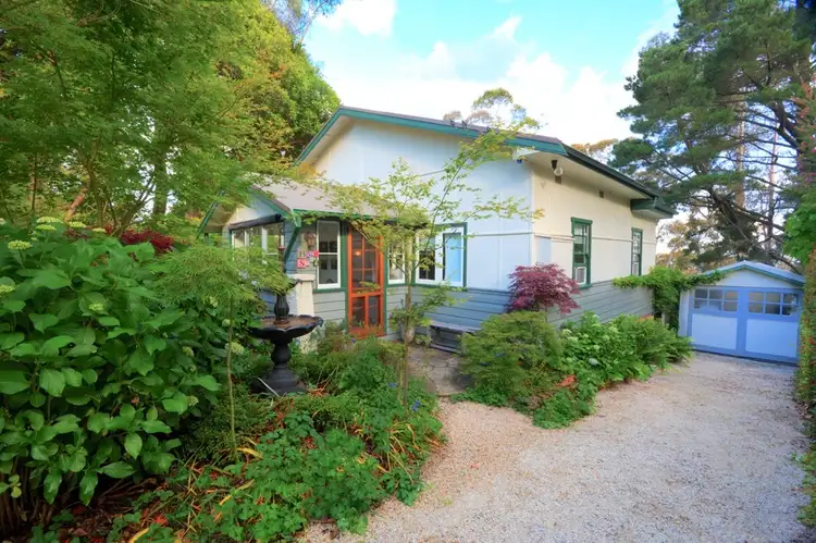 223 Hat Hill Road, Blackheath NSW 2785