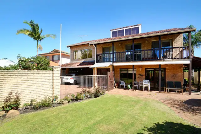 Second view of Homely house listing, 3 Riber Court, Carine WA 6020