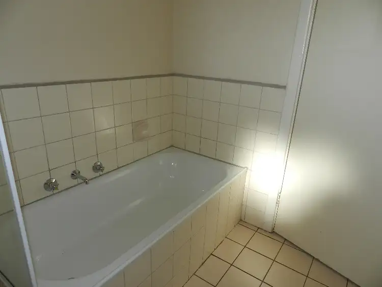 Seventh view of Homely house listing, 8 Gillespie Street, Berri SA 5343