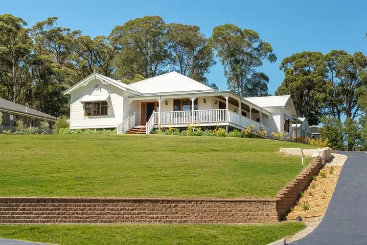 18 Bamburgh Place, Bundanoon NSW 2578