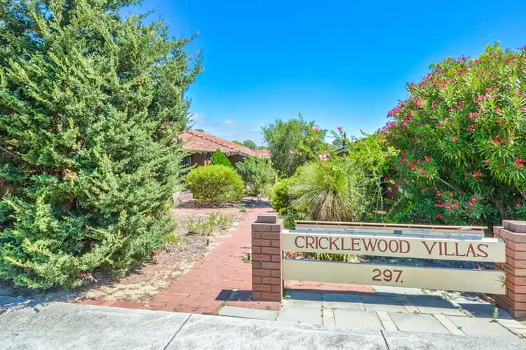 2 / 297 Preston Point Road, Bicton WA 6157
