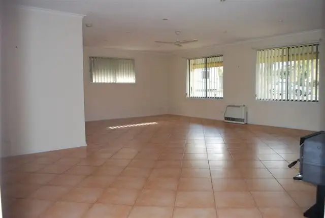 Third view of Homely house listing, 3 Dampier Court, Mount Gambier SA 5290