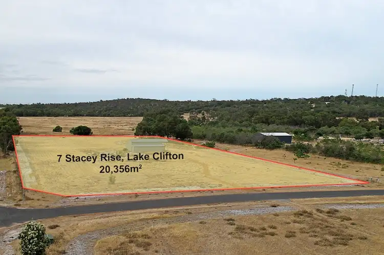 7 Stacey  Rise, Lake Clifton WA 6215