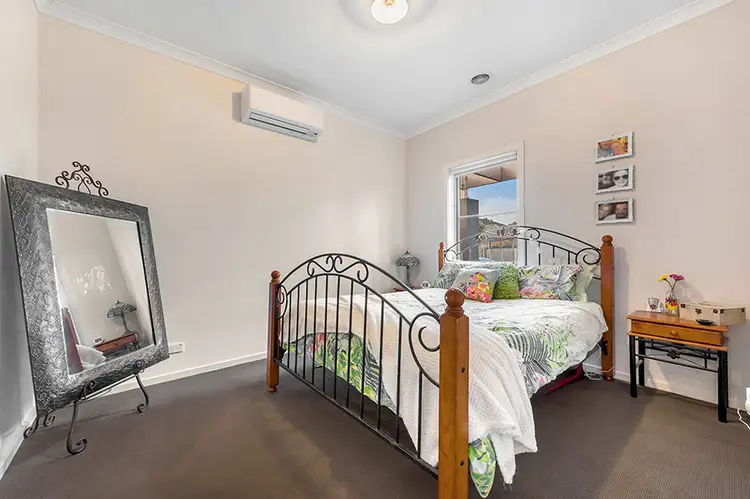 Second view of Homely house listing, 26 Riordan Crescent, Mernda VIC 3754