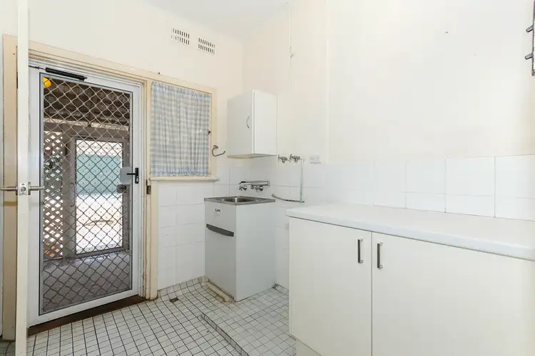 Sixth view of Homely house listing, 15 Finnan St, Cloverdale WA 6105