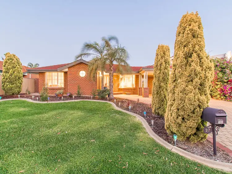 37 Turnbury Park Drive, Jandakot WA 6164