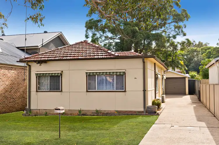 2 Anthony Avenue, Padstow NSW 2211