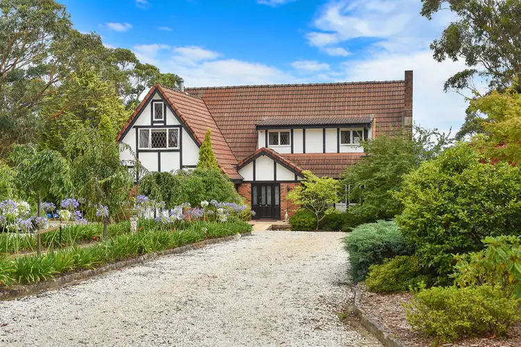 291 Blaxland Road, Wentworth Falls NSW 2782