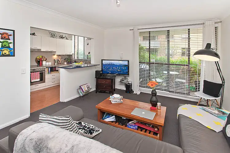 2/11-15 Ben Boyd Road (enter via Aubin St), Neutral Bay NSW 2089