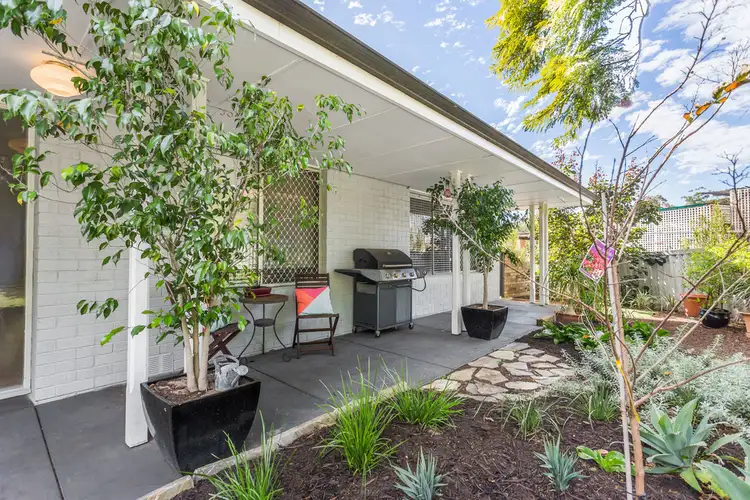13 Arundle Avenue, Greenmount WA 6056