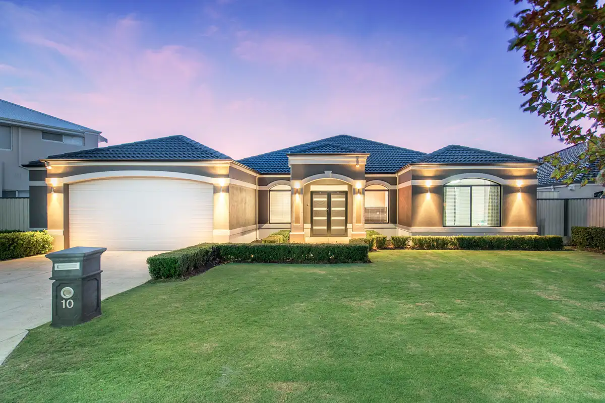 Main view of Homely house listing, 10 Butchart Turn, Aubin Grove WA 6164