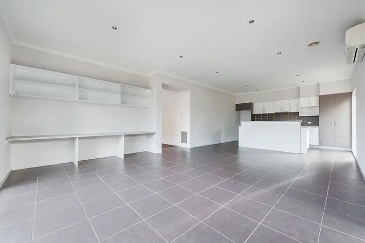 Sixth view of Homely house listing, 10 Healesville Loop, Craigieburn VIC 3064