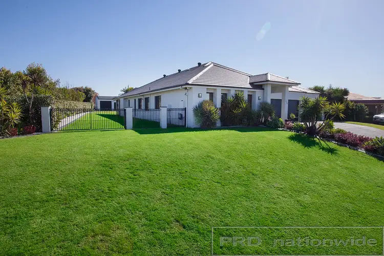 Second view of Homely house listing, 216 Somerset Drive, Thornton NSW 2322