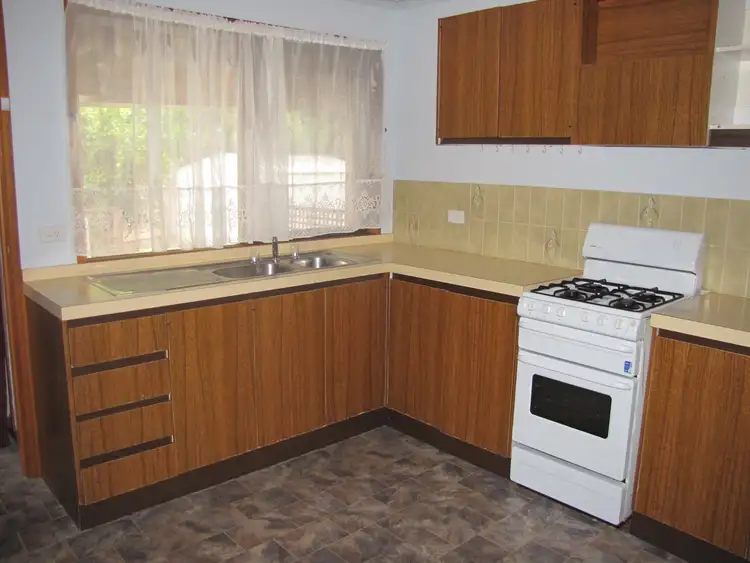 Fifth view of Homely house listing, 28 Randall Crescent, Moe VIC 3825