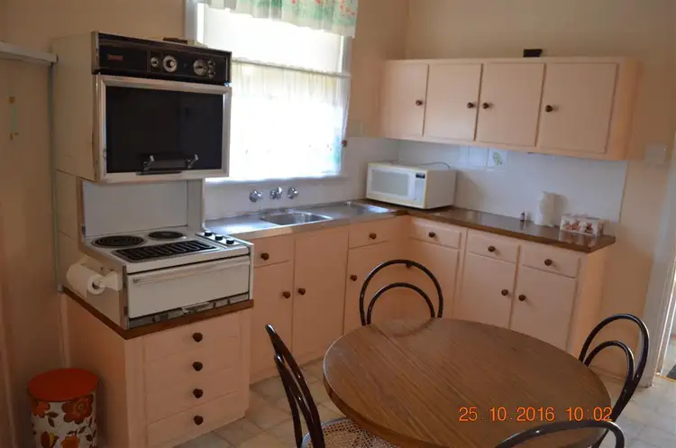 Second view of Homely house listing, 21 Kurrajong Avenue, Batlow NSW 2730