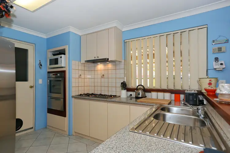 Fourth view of Homely house listing, 5 Yardley Court, Usher WA 6230