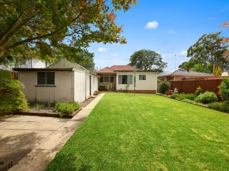 Sixth view of Homely house listing, 33 Samuel St, Peakhurst NSW 2210