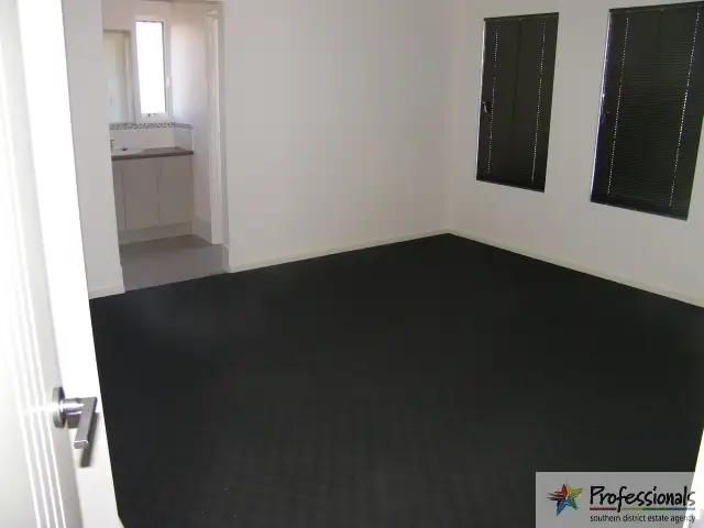 Second view of Homely house listing, U7/17 Moira Road, Collie WA 6225