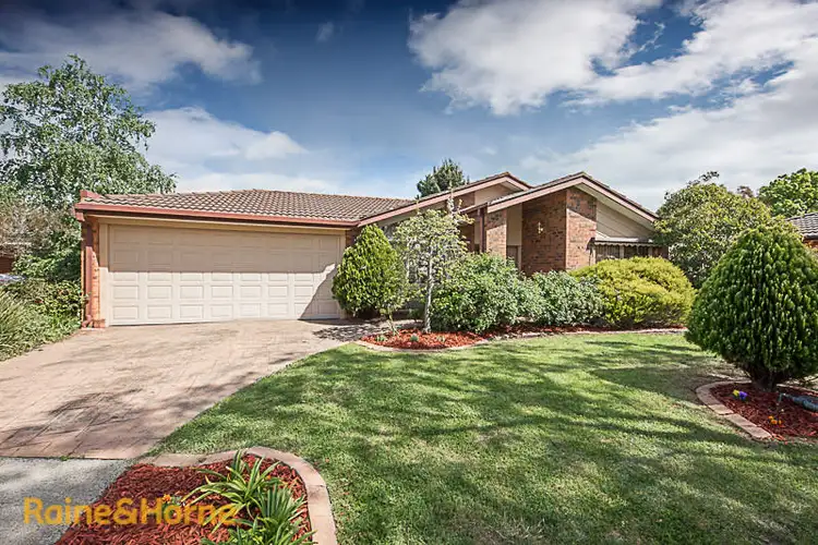 2 Scullin Court, Sunbury VIC 3429