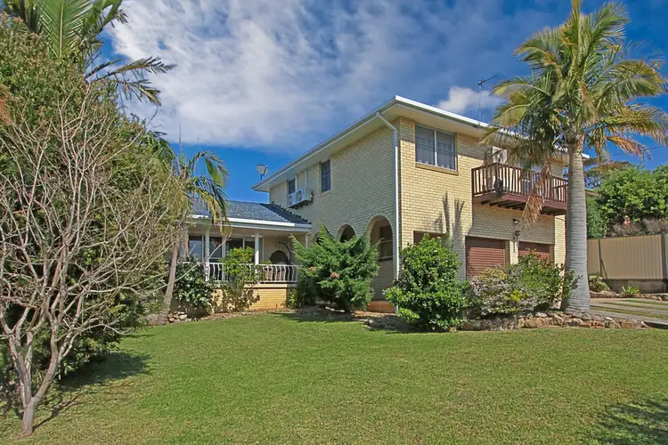 10 Riley Street, Mollymook NSW 2539