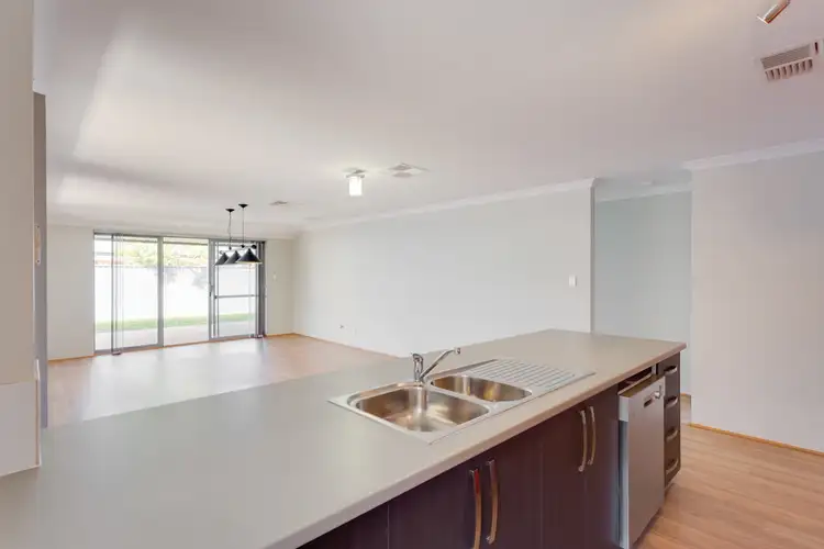 Sixth view of Homely house listing, 6 Gingerale Circle, Byford WA 6122