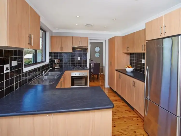 Fifth view of Homely house listing, 12 Davidson Rd, Guildford NSW 2161