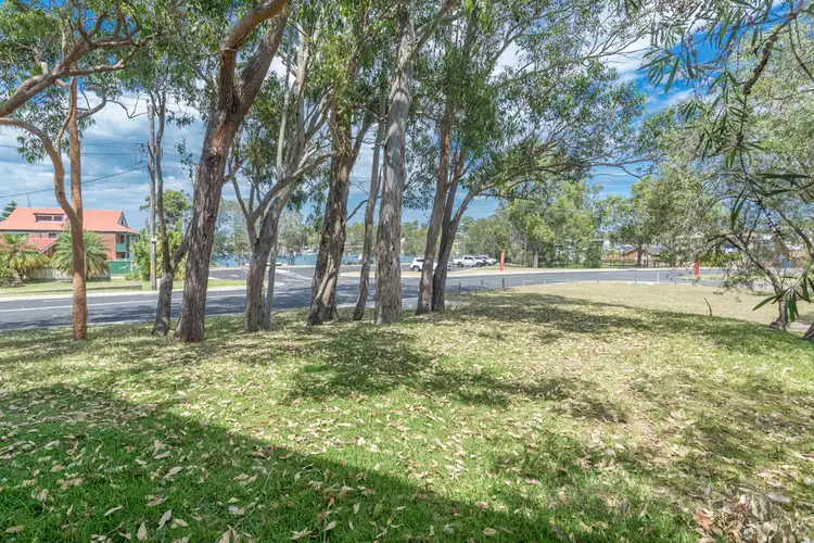Second view of Homely house listing, 1/10 Balmoral Place, Fishing Point NSW 2283