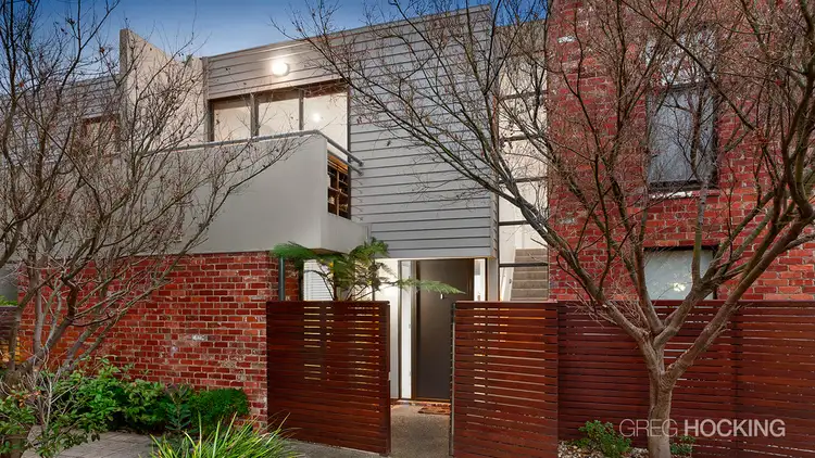 18/97 Cruikshank Street, Port Melbourne VIC 3207