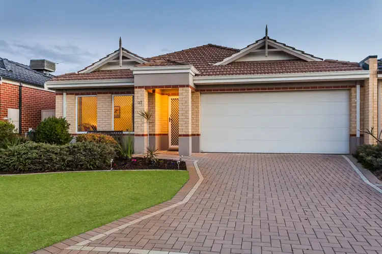 27 Mosedale Loop, Waikiki WA 6169