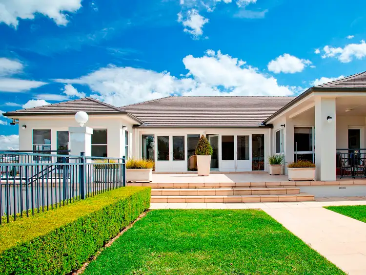28 Woodside Close, Mudgee NSW 2850