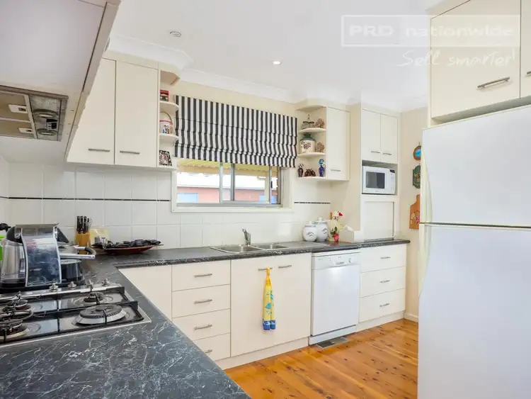 Sixth view of Homely house listing, 7 Willow Street, Kooringal NSW 2650
