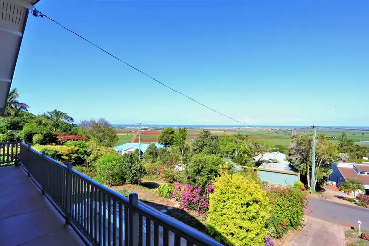 13 Heathwood Crescent, Qunaba QLD 4670
