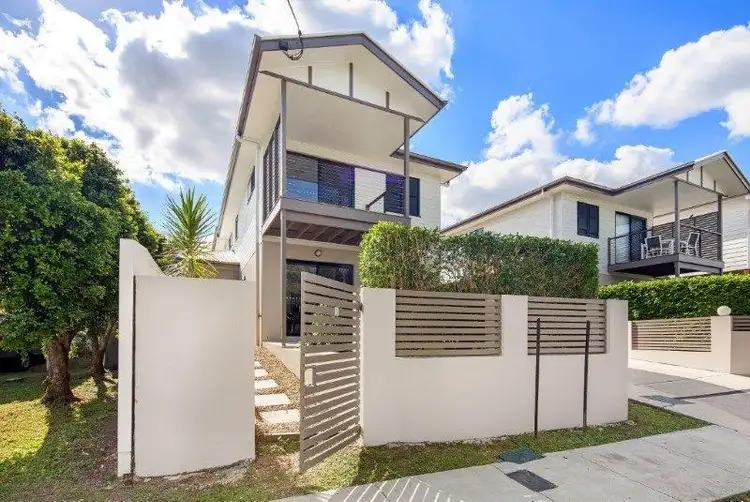 Main view of Homely townhouse listing, 1/33 Paragon St, Yeronga QLD 4104