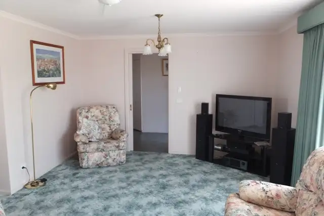 Seventh view of Homely house listing, 10 Periwinkle Drive, Lakes Entrance VIC 3909