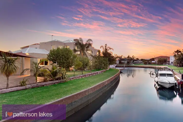 2 Rhode Island, Patterson Lakes VIC 3197